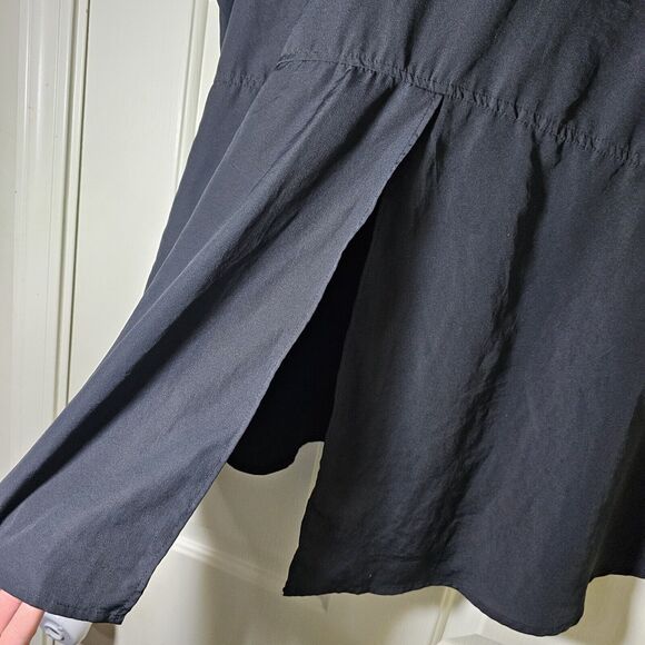 LANE BRYANT SLEEVELESS TUNIC TOP SZ 26 Black W/ Hidden Buttons Collar Split Back - Picture 8 of 11